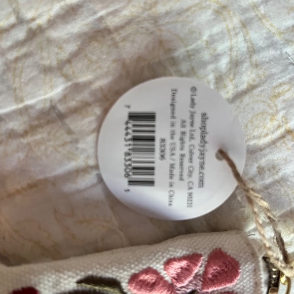 NWT Embroidered Coin Purse - Picture 2 of 4